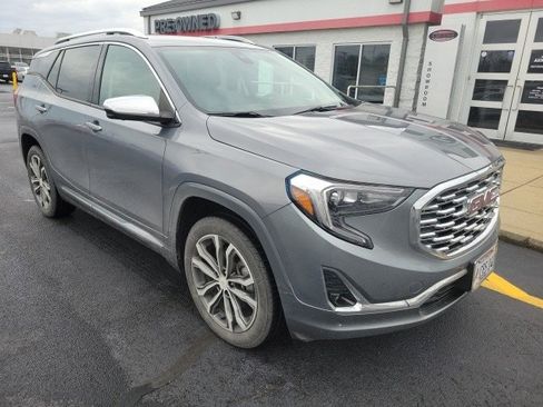 Used 2020 GMC Terrain Denali w/ Denali Premium Package image 1