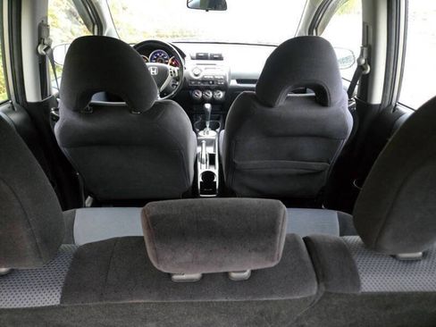 Used 2007 Honda Fit Sport image 1