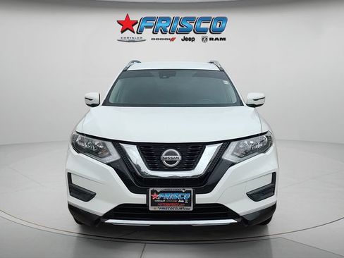 Used 2020 Nissan Rogue S w/ Special Edition Package FWD image 2
