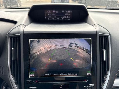 Used 2018 Subaru Crosstrek 2.0i Limited image 21