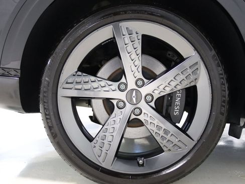 Used 2023 Genesis GV70 2.5T w/ Sport Prestige Package AWD/4WD image 81
