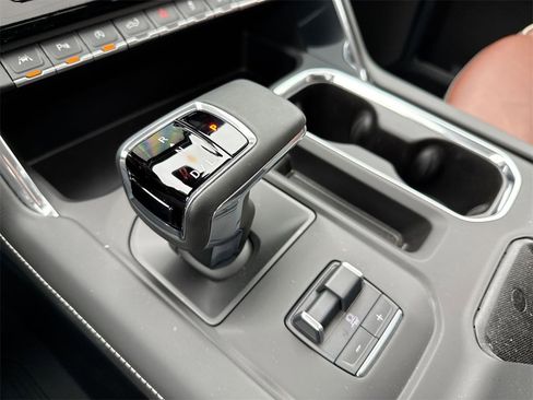 Used 2024 GMC Sierra 1500 Denali Ultimate image 20