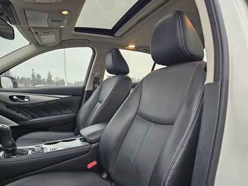 Used 2022 INFINITI Q50 Luxe w/ Cargo Package image 24