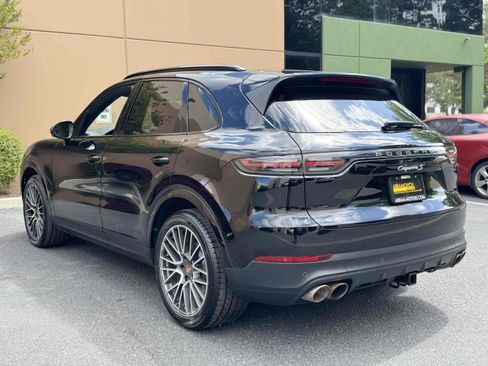 Used 2019 Porsche Cayenne S AWD/4WD image 96
