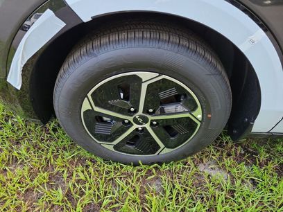 New 2026 Kia Niro