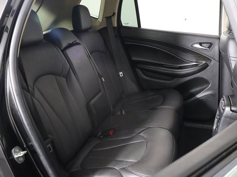 Used 2017 Buick Envision Premium image 31