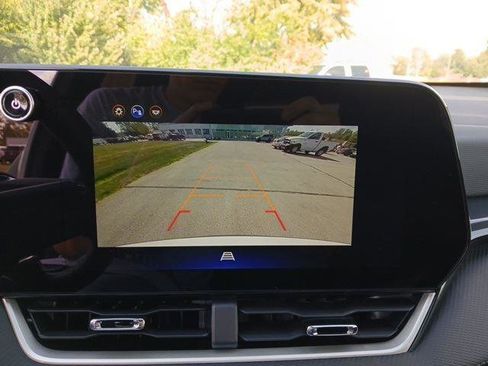 New 2026 Chevrolet Equinox LT image 17