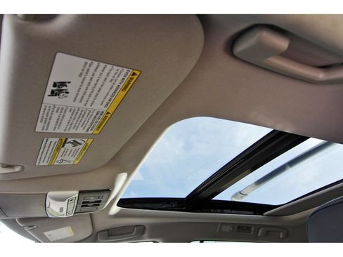 Certified 2023 Nissan Pathfinder Platinum w/ Lighting Package (N93) FWD image 33