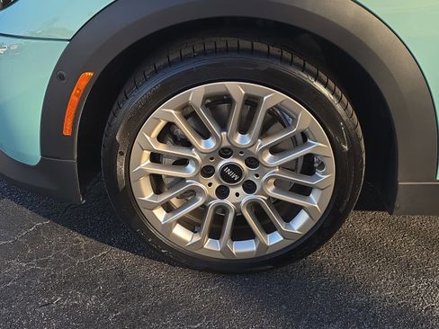 Used 2025 MINI Cooper S image 7