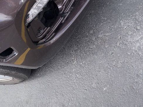 Used 2015 Chevrolet Cruze LT w/ Technology Package image 13