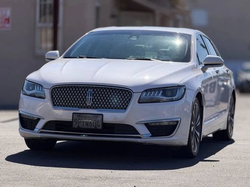 Used 2019 Lincoln MKZ Reserve FWD image 6