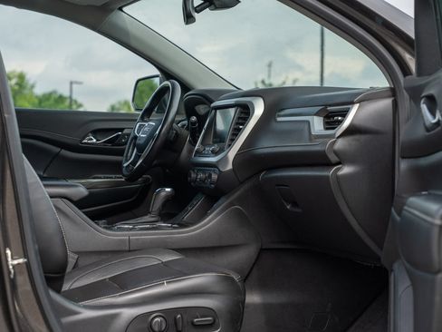 Used 2019 GMC Acadia SLT AWD/4WD image 14