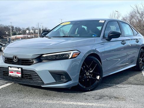 Used 2022 Honda Civic Sport image 1