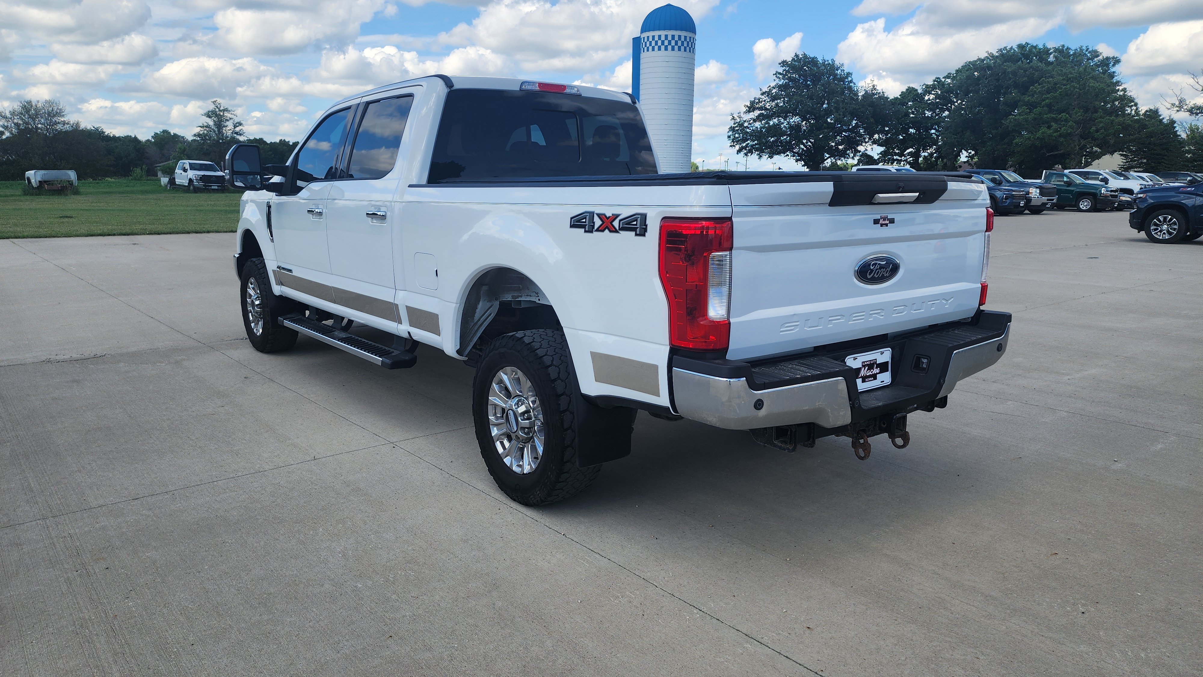 Used 2017 Ford F250 Lariat w/ Chrome Package AWD/4WD image 7