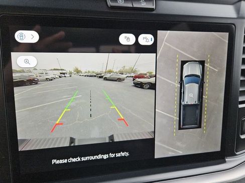 Used 2026 Ford F350 Platinum w/ FX4 Off-Road Package image 9