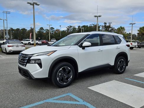 New 2026 Nissan Rogue SV image 2