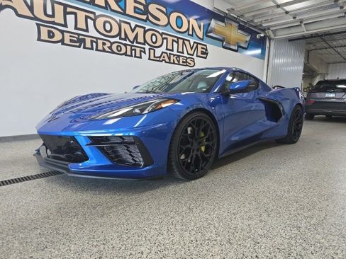 Used 2022 Chevrolet Corvette Stingray Premium Cpe w/ Z51 Performance Package image 1