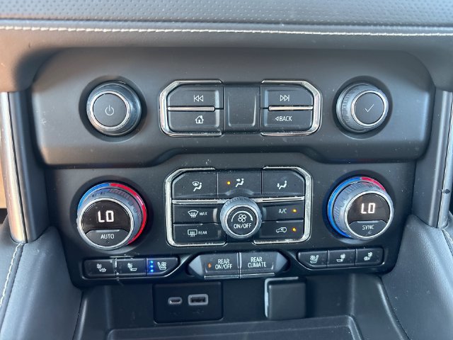 Used 2022 Chevrolet Tahoe Premier AWD/4WD image 19