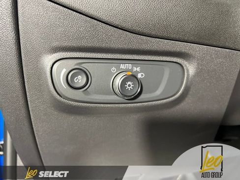Used 2024 Chevrolet Equinox LT FWD image 20