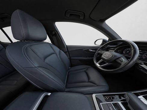 Used 2019 Audi Q8 Premium w/ Convenience Package AWD/4WD image 11