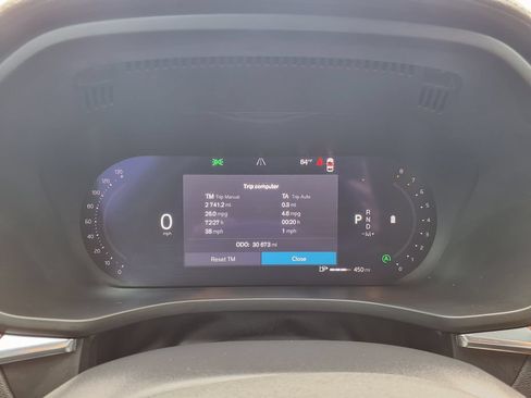 Certified 2024 Volvo XC60 B5 Ultimate w/ Climate Package AWD/4WD image 32