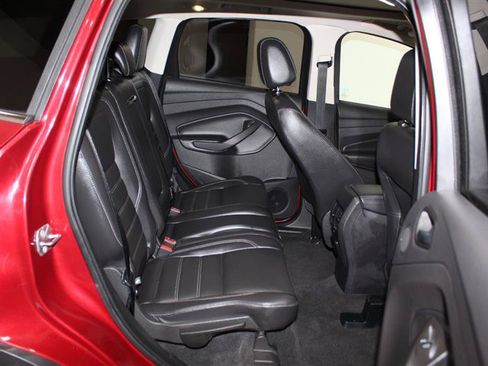 Used 2017 Ford Escape Titanium AWD/4WD image 29