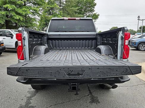 New 2026 Chevrolet Silverado 2500 Custom w/ Custom Convenience Package AWD/4WD image 5