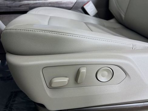 New 2026 Chevrolet Silverado 1500 LTZ w/ LTZ Premium Package image 22