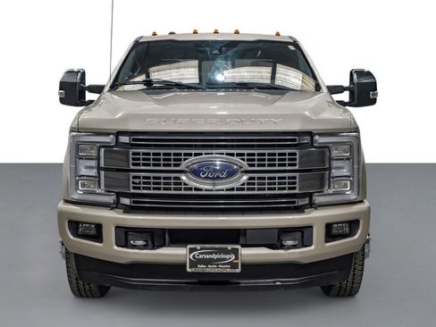 Used 2018 Ford F350 Platinum w/ Platinum Ultimate Package AWD/4WD image 3