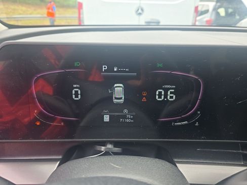 Used 2023 Kia Sportage EX FWD image 14