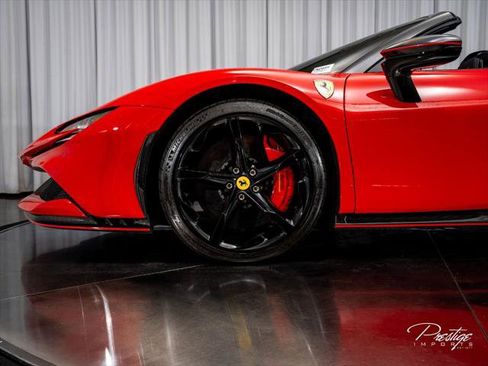 Used 2024 Ferrari SF90 Spider AWD/4WD image 19