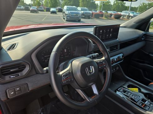 Used 2026 Honda Passport TrailSport image 17