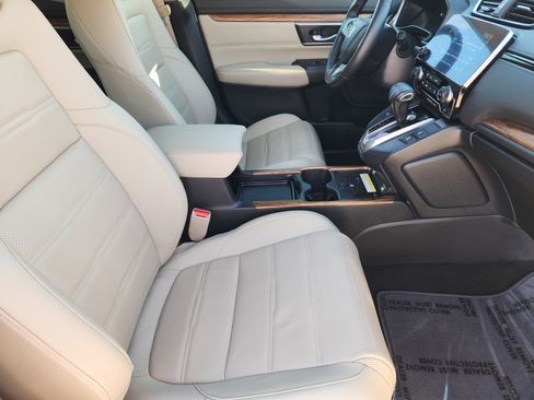 Used 2020 Honda CR-V Touring image 14