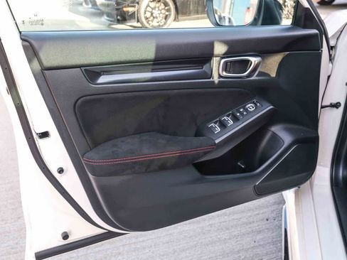 Used 2024 Honda Civic Type R image 22