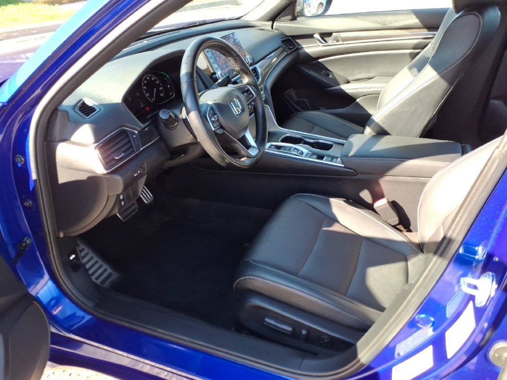 Used 2022 Honda Accord Sport image 10