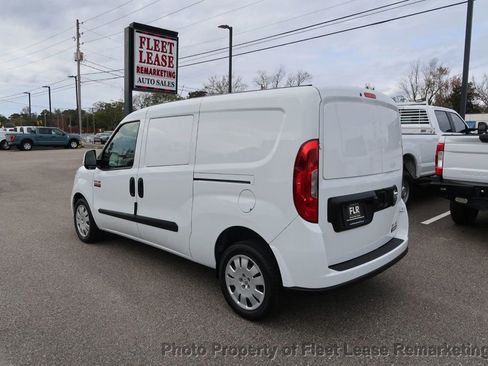 Used 2021 RAM ProMaster City Tradesman SLT image 3