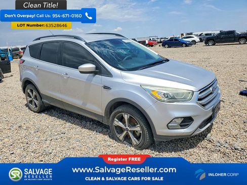 Used 2017 Ford Escape SE w/ Equipment Group 201A AWD/4WD image 5