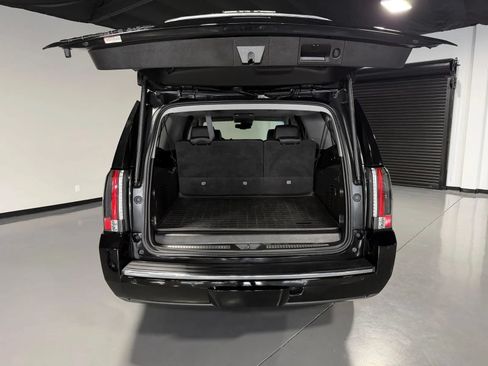 Used 2015 GMC Yukon XL Denali w/ Open Road Package AWD/4WD image 13