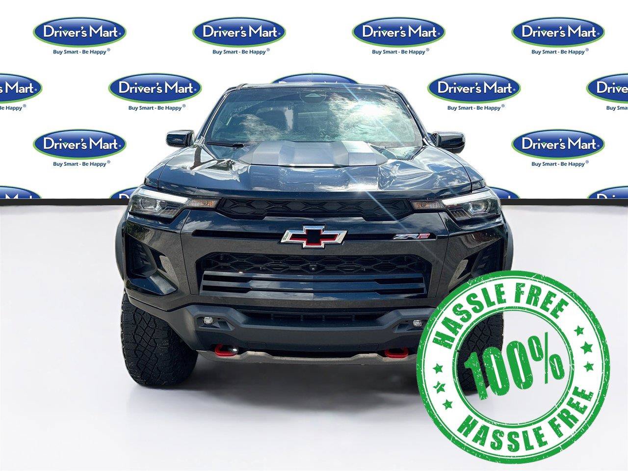 Used 2024 Chevrolet Colorado ZR2 w/ Technology Package AWD/4WD image 2