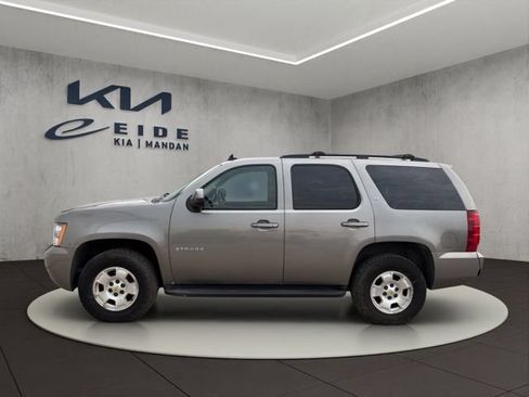 Used 2009 Chevrolet Tahoe LT w/ Convenience Package AWD/4WD image 4