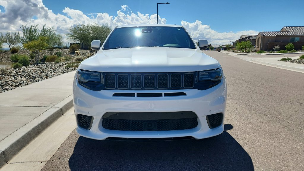 Used 2018 Jeep Grand Cherokee Trackhawk AWD/4WD image 9