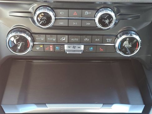 New 2026 Ford F350 Platinum w/ Snow Plow Prep Package image 20