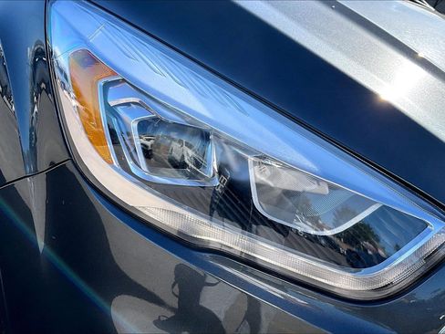 Used 2019 Ford Escape SEL image 28