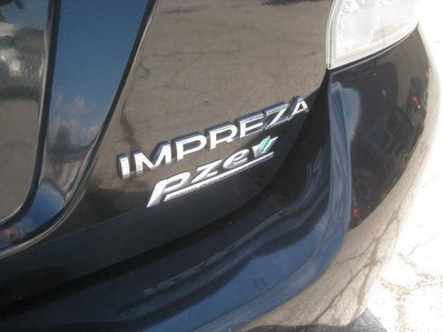 Used 2015 Subaru Impreza 2.0i AWD/4WD image 11