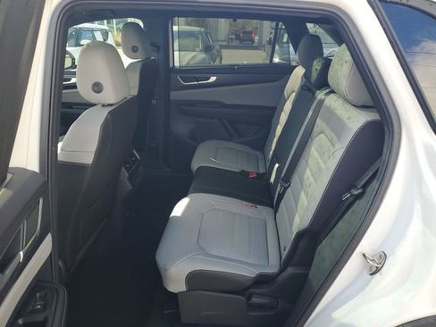 New 2026 Volkswagen Atlas Cross Sport SEL R-Line AWD/4WD image 12