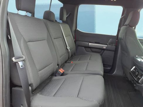 Certified 2022 Ford F150 XLT w/ Equipment Group 302A High image 10