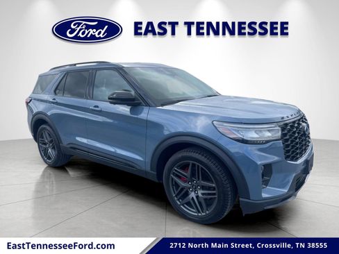 Used 2025 Ford Explorer ST RWD image 1