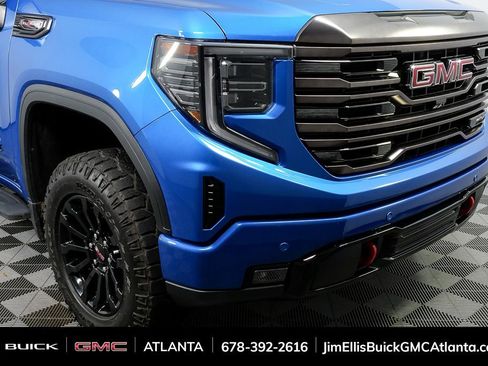 Used 2022 GMC Sierra 1500 AT4X image 37