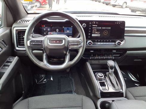 Used 2024 GMC Canyon Elevation image 8