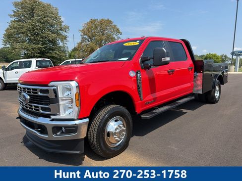 Used 2026 Ford F350 XL w/ XL Chrome Package AWD/4WD image 1